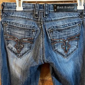 ♥️Host Pick♥️Rock Revival Charlotte flare jeans